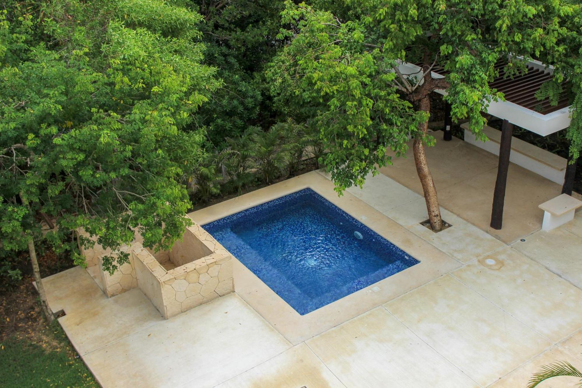 Exceptional 2Story Penthouse With Hot Tub And Rooftop Terrace In Bahia Principe Akumal Exterior photo
